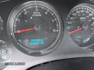 2007 Chevrolet Tahoe LT z VIN 1GNFC13047R219432, wystawiony jako IAAI lot #42410268 z przebiegiem 268 151 mil mil oraz . Historia ofert i sprzedaży dostępna na DreamBid. Obrazek 7.
