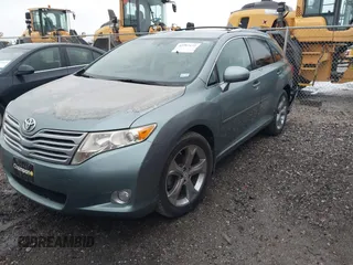 2010 Toyota Venza with VIN 4T3ZK3BB4AU024218, listed as a IAAI auction lot 41892172 with 136,870 mi miles. Bid and sale history available at carsss.com. Image 18.