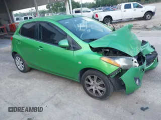 2011 Mazda 2 Sport z VIN JM1DE1HYXB0105523, wystawiony jako IAAI lot #41910610 z przebiegiem 88 667 mil mil oraz . Historia ofert i sprzedaży dostępna na DreamBid. Obrazek 1.