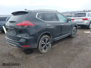 2018 Nissan Rogue S with VIN 5N1AT2MV0JC700111, listed as a IAAI auction lot 41682950 with 1 mi miles. Bid and sale history available at carsss.com. Image 4.