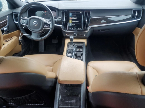 2018 Volvo S90 Momentum with VIN LVY982MK5JP026876, listed as a Copart auction lot 48429775 with 57,325 mi miles and Salvage Title. Bid and sale history available at carsss.com. Image 8.