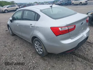 2013 Kia Rio LX z VIN KNADM4A33D6111258, wystawiony jako IAAI lot #39934097 z przebiegiem 53 008 mil mil oraz . Historia ofert i sprzedaży dostępna na DreamBid. Obrazek 3.