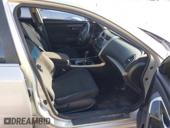 2014 Nissan Altima S with VIN 1N4AL3AP2EN382928, listed as a IAAI auction lot 41574187 with 175,053 mi miles and . Bid and sale history available at DreamBid. Image 5.