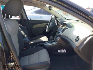 2015 Chevrolet Cruze LS with VIN 1G1PA5SH4F7145689, listed as a IAAI auction lot 41791381 with 100,443 mi miles. Bid and sale history available at carsss.com. Image 5.