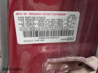 2004 Mitsubishi Montero LTD with VIN JA4MW51S04J008915, listed as a IAAI auction lot 41797432 with 187,660 mi miles. Bid and sale history available at carsss.com. Image 9.