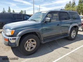 1998 Toyota 4Runner with VIN JT3GN87RXW0064773, listed as a Copart auction lot 50444025 with 251,093 mi miles and Clean Title. Bid and sale history available at carsss.com. Image 1.