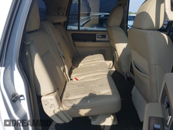 2017 Ford Expedition Max XLT z VIN 1FMJK1HT4HEA11855, wystawiony jako IAAI lot #42096762 z przebiegiem 163 695 mil mil oraz . Historia ofert i sprzedaży dostępna na DreamBid. Obrazek 8.