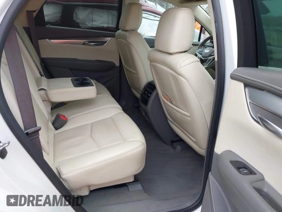 2017 Cadillac XT5 Luxury AWD with VIN 1GYKNDRS8HZ274425, listed as a IAAI auction lot 41170584 with 84,303 mi miles and . Bid and sale history available at carsss.com. Image 8.