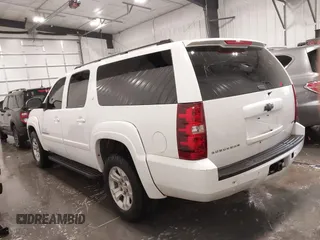 2007 Chevrolet Suburban LT with VIN 1GNFK16307J240138, listed as a IAAI auction lot 42039221 with 212,689 mi miles and . Bid and sale history available at DreamBid. Image 14.