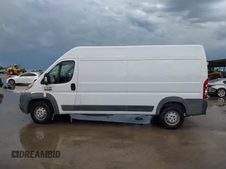 2017 Ram ProMaster Cargo z VIN 3C6TRVDG0HE510415, wystawiony jako IAAI lot #42039265 z przebiegiem 183 670 mil mil oraz . Historia ofert i sprzedaży dostępna na DreamBid. Obrazek 14.