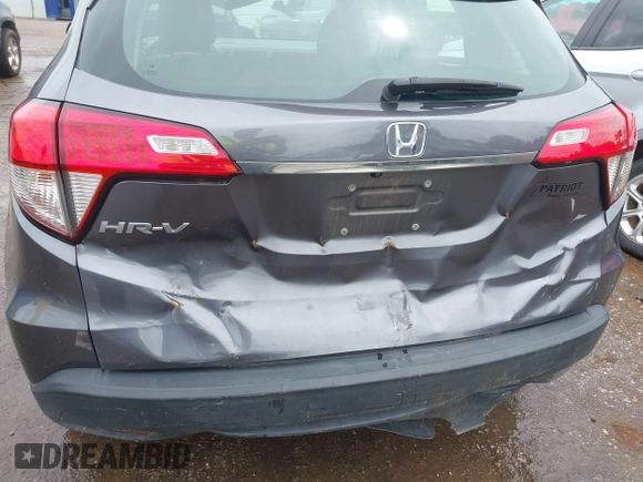 2021 Honda HR-V LX with VIN 3CZRU5H30MM725487, listed as a IAAI auction lot 42164655 with 110,080 mi miles. Bid and sale history available at carsss.com. Image 6.