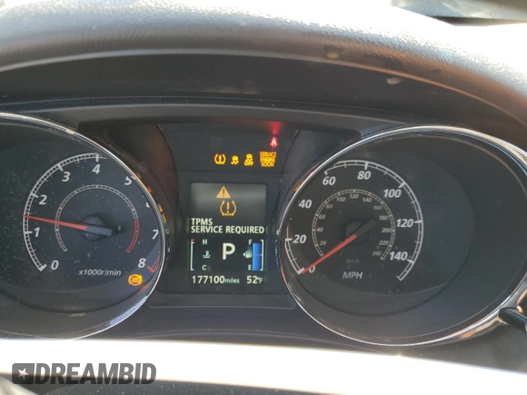 2019 Mitsubishi Outlander ES z VIN JA4AP3AU4KU020762, wystawiony jako Copart lot #50433755 z przebiegiem 177 100 mil mil oraz Szkoda całkowita • Salvage title. Historia ofert i sprzedaży dostępna na DreamBid. Obrazek 9.