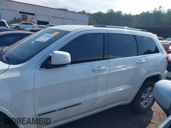 2017 Jeep Grand Cherokee Laredo with VIN 1C4RJEAG7HC637684, listed as a IAAI auction lot 41508008 with 155,471 mi miles. Bid and sale history available at carsss.com. Image 14.