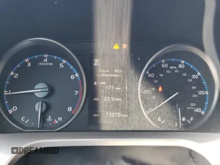 2017 Toyota RAV4 LE z VIN JTMBFREV0HJ703801, wystawiony jako Copart lot #60272025 z przebiegiem 73 370 mil mil oraz Szkoda całkowita • Salvage title. Historia ofert i sprzedaży dostępna na DreamBid. Obrazek 9.