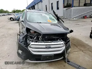 2019 Ford Escape Titanium с VIN 1FMCU9J92KUA82033, выставлен на аукционе Copart как лот 56686235 с пробегом Не указан миль и Списание • Salvage title. История ставок и продаж доступна на DreamBid. Изображение 14.
