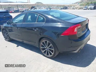 2018 Volvo S60 Dynamic with VIN YV126MFL9J2456143, listed as a IAAI auction lot 41309128 with 28,783 mi miles. Bid and sale history available at carsss.com. Image 3.