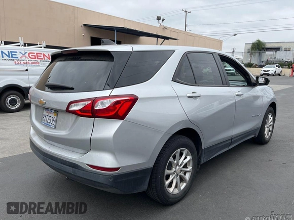 2021 Chevrolet Equinox LS z VIN 3GNAXFEV9MS175201, wystawiony jako IAAI lot #42495755 z przebiegiem 114 474 mil mil oraz . Historia ofert i sprzedaży dostępna na DreamBid. Obrazek 7.