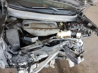 2020 Jeep Cherokee Limited with VIN 1C4PJLDBXLD587216, listed as a Copart auction lot 62034105 with 118,926 mi miles and Salvage title. Bid and sale history available at DreamBid. Image 11.