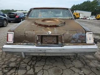 1976 Cadillac Seville z VIN 6S69R6Q491846, wystawiony jako Copart lot #65389324 z przebiegiem 99 290 mil mil oraz Szkoda całkowita • Salvage title. Historia ofert i sprzedaży dostępna na DreamBid. Obrazek 6.