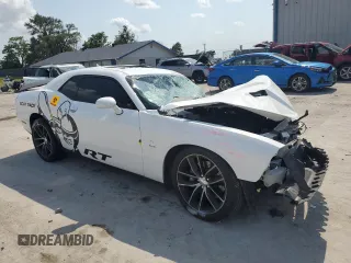2016 Dodge Challenger R/T Scat Pack z VIN 2C3CDZFJ8GH148638, wystawiony jako Copart lot #63224774 z przebiegiem Nie podano mil oraz Szkody całkowita. Historia ofert i sprzedaży dostępna na DreamBid. Obrazek 4.