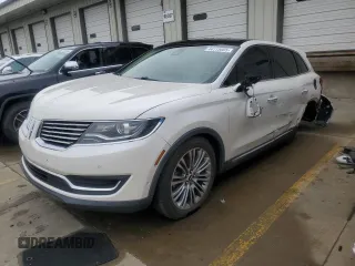 2017 Lincoln MKX Reserve z VIN 2LMPJ6LR0HBL18784, wystawiony jako Copart lot #44115605 z przebiegiem 111 571 mil mil oraz Szkody całkowita. Historia ofert i sprzedaży dostępna na DreamBid. Obrazek 1.