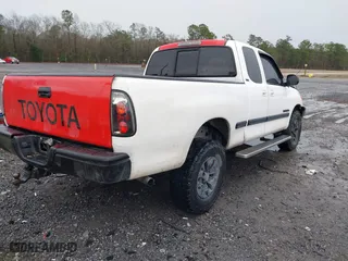 2000 Toyota Tundra SR5 with VIN 5TBBT4415YS052476, listed as a IAAI auction lot 41542124 with 273,045 mi miles. Bid and sale history available at carsss.com. Image 4.