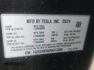2024 Tesla Cybertruck z VIN 7G2CEHED0RA013090, wystawiony jako Copart lot #61693744 z przebiegiem Nie podano mil oraz Szkoda całkowita • Salvage title. Historia ofert i sprzedaży dostępna na DreamBid. Obrazek 15.