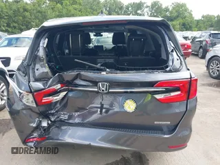 2022 Honda Odyssey Touring with VIN 5FNRL6H89NB008814, listed as a IAAI auction lot 42597738 with 49,933 mi miles and . Bid and sale history available at DreamBid. Image 16.