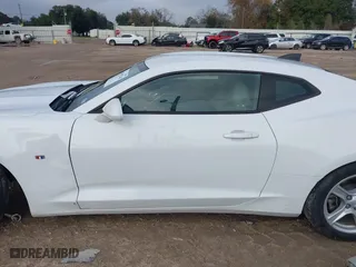 2019 Chevrolet Camaro 1LT with VIN 1G1FB1RS8K0158029, listed as a IAAI auction lot 41039740 with 141,172 mi miles. Bid and sale history available at carsss.com. Image 15.