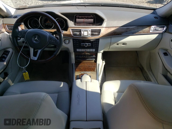 2014 Mercedes-Benz E 350 Luxury with VIN WDDHF8JB9EA925383, listed as a Copart auction lot 48874305 with 109,225 mi miles and Salvage Title. Bid and sale history available at DreamBid. Image 8.