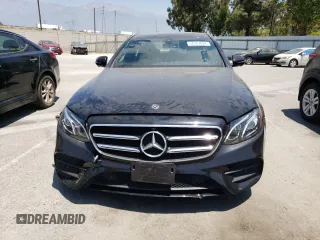 2020 Mercedes-Benz E-Class E 350 with VIN W1KZF8DB2LA768292, listed as a Copart auction lot 58987824 with 14,099 mi miles and Salvage Title. Bid and sale history available at carsss.com. Image 5.