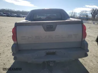 2002 Chevrolet Avalanche with VIN 3GNEC13T22G110904, listed as a Copart auction lot 88650325 with 0 mi miles and Salvage Title. Bid and sale history available at carsss.com. Image 6.