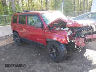 2013 Jeep Patriot Sport with VIN 1C4NJRBB0DD174560, listed as a IAAI auction lot 42101821 with 107,988 mi miles and . Bid and sale history available at carsss.com. Image 1.