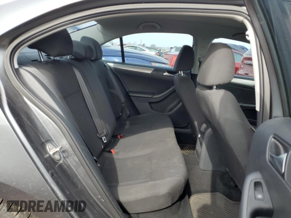 2015 Volkswagen Jetta Sedan 1.8T SE w/Connectivity with VIN 3VWD07AJ2FM423991, listed as a Copart auction lot 50088215 with 135,202 mi miles and Clean Title. Bid and sale history available at carsss.com. Image 10.