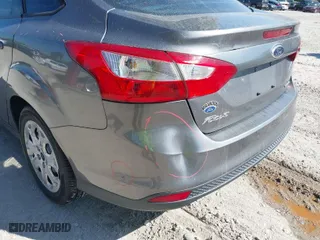 2012 Ford Focus SE with VIN 1FAHP3F29CL444589, listed as a IAAI auction lot 40710287 with 1 mi miles. Bid and sale history available at carsss.com. Image 6.