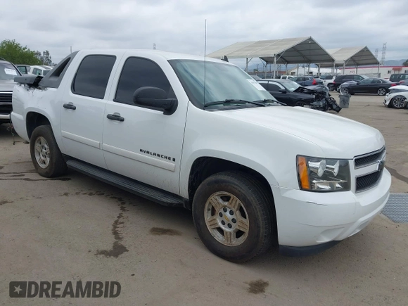 2007 Chevrolet Avalanche LTZ with VIN 3GNFK12397G298661, listed as a IAAI auction lot 42057845 with Not Provided miles. Bid and sale history available at carsss.com. Image 1.