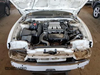 1998 Mitsubishi 3000GT z VIN JA3AM44H3WY001622, wystawiony jako Copart lot #87526075 z przebiegiem 119 978 mil mil oraz Szkody całkowita. Historia ofert i sprzedaży dostępna na DreamBid. Obrazek 11.