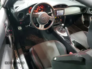 2013 Subaru BRZ Premium с VIN JF1ZCAB12D1601295, выставлен на аукционе Copart как лот 60354955 с пробегом 71 163 миль миль и Списание • Salvage title. История ставок и продаж доступна на DreamBid. Изображение 8.