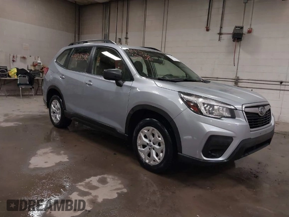2019 Subaru Forester with VIN JF2SKACC1KH567791, listed as a IAAI auction lot 41433538 with 192,198 mi miles. Bid and sale history available at carsss.com. Image 1.