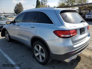 2017 Mercedes-Benz GLC with VIN WDC0G4JB4HF115786, listed as a Copart auction lot 43592495 with 83,687 mi miles and Salvage Title. Bid and sale history available at carsss.com. Image 2.