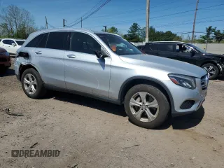 2017 Mercedes-Benz GLC 300 z VIN WDC0G4KB2HF137168, wystawiony jako Copart lot #55024945 z przebiegiem 113 955 mil mil oraz Szkoda całkowita • Salvage title. Historia ofert i sprzedaży dostępna na DreamBid. Obrazek 4.
