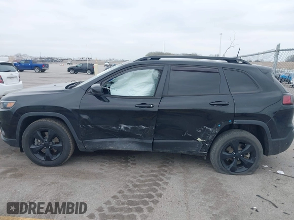2019 Jeep Cherokee Latitude Plus with VIN 1C4PJMLX8KD484071, listed as a IAAI auction lot 42072674 with 96,701 mi miles and . Bid and sale history available at DreamBid. Image 14.
