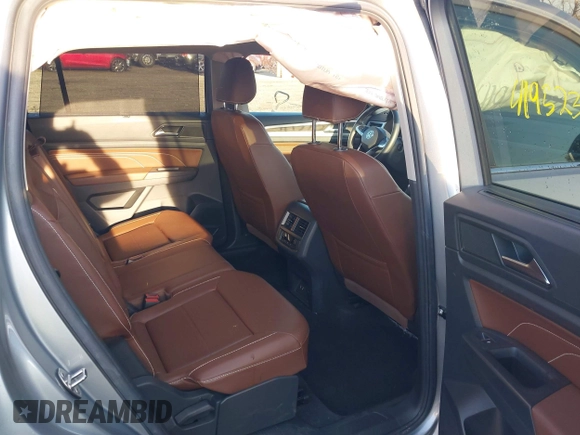 2023 Volkswagen Atlas SE with VIN 1V2HR2CA6PC523233, listed as a IAAI auction lot 41952399 with 28,387 mi miles and . Bid and sale history available at DreamBid. Image 8.