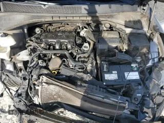 2019 Kia Sorento SX z VIN 5XYPK4A50KG447242, wystawiony jako Copart lot #56553855 z przebiegiem 95 012 mil mil oraz Szkoda całkowita • Salvage title. Historia ofert i sprzedaży dostępna na DreamBid. Obrazek 12.