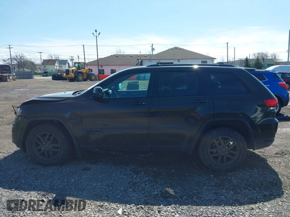 2016 Jeep Grand Cherokee Laredo z VIN 1C4RJFAG2GC454861, wystawiony jako IAAI lot #41964977 z przebiegiem 180 592 mil mil oraz . Historia ofert i sprzedaży dostępna na DreamBid. Obrazek 14.