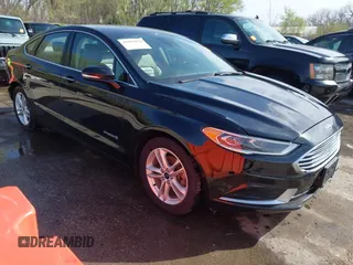 2018 Ford Fusion SE z VIN 3FA6P0LU7JR151641, wystawiony jako IAAI lot #41997819 z przebiegiem 119 791 mil mil oraz . Historia ofert i sprzedaży dostępna na DreamBid. Obrazek 1.