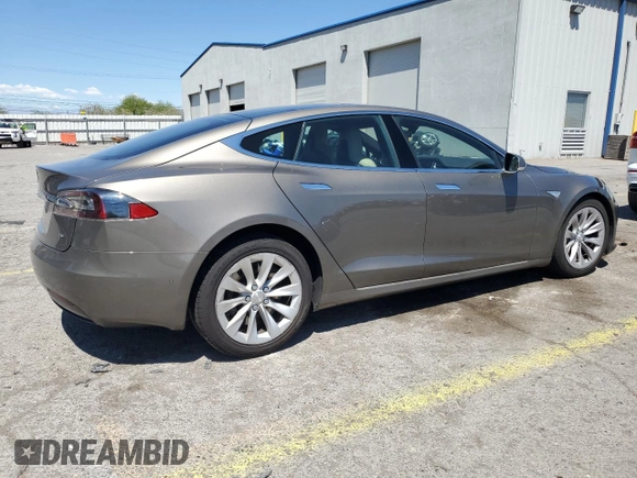 2016 Tesla Model S 70 with VIN 5YJSA1E1XGF147239, listed as a Copart auction lot 56529075 with 82,562 mi miles and Salvage title. Bid and sale history available at DreamBid. Image 3.