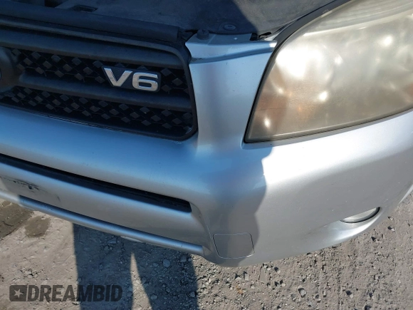 2007 Toyota RAV4 Sport with VIN JTMBK32V675024328, listed as a IAAI auction lot 41681881 with 158,974 mi miles. Bid and sale history available at carsss.com. Image 6.