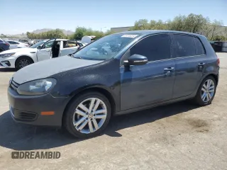 2014 Volkswagen Golf с VIN WVWDB7AJ7EW001565, выставлен на аукционе Copart как лот 67418224 с пробегом 70 169 миль миль и Списание • Salvage title. История ставок и продаж доступна на DreamBid. Изображение 1.