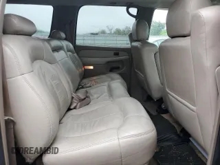 2001 Chevrolet Suburban LS z VIN 1GNFK16T21J183013, wystawiony jako Copart lot #57349135 z przebiegiem 91 139 mil mil oraz Szkoda całkowita • Salvage title. Historia ofert i sprzedaży dostępna na DreamBid. Obrazek 11.